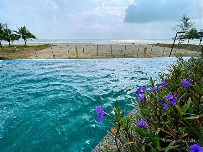 De Lavelle Suites @ Timur Bay Seafront Residence 关丹 外观 照片