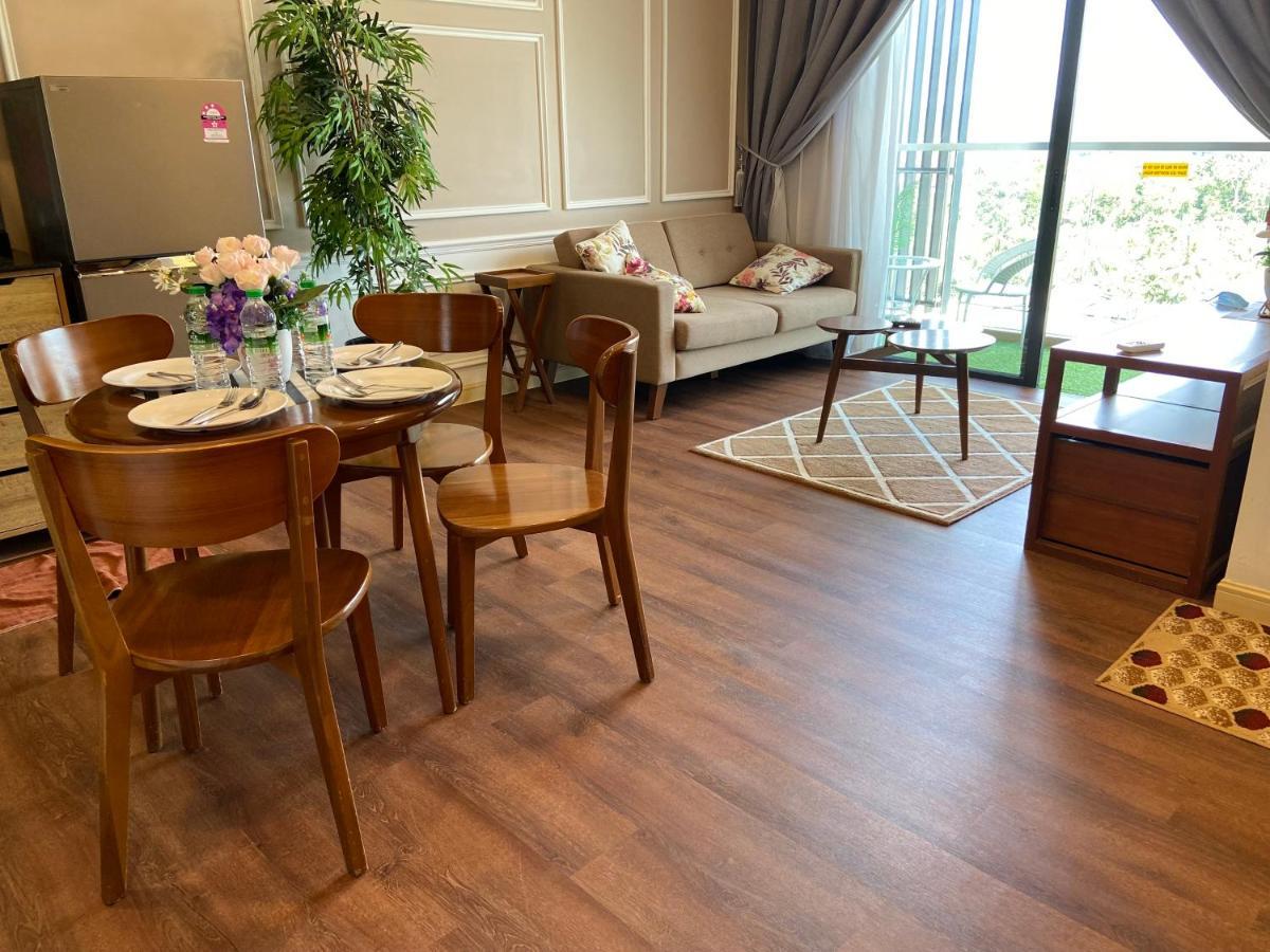 De Lavelle Suites @ Timur Bay Seafront Residence 关丹 外观 照片