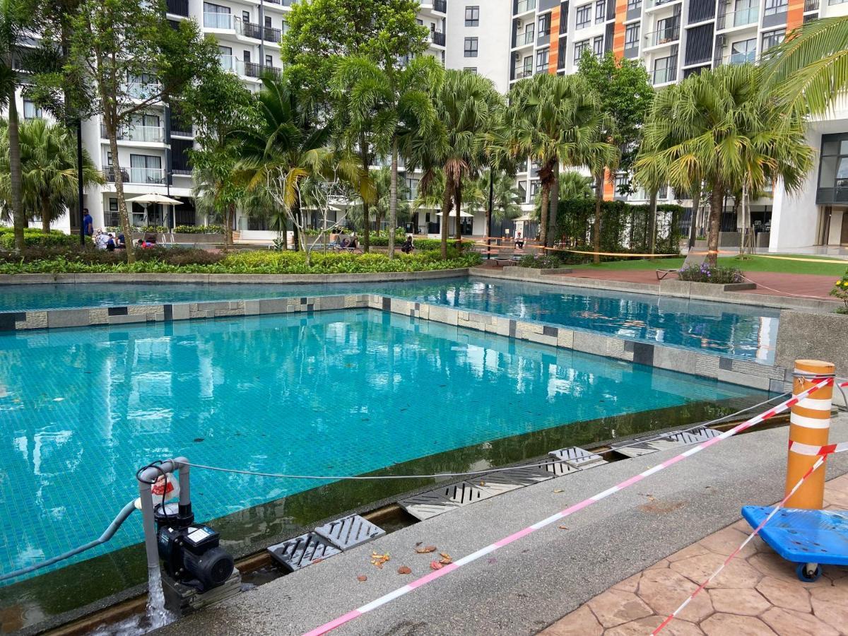 De Lavelle Suites @ Timur Bay Seafront Residence 关丹 外观 照片