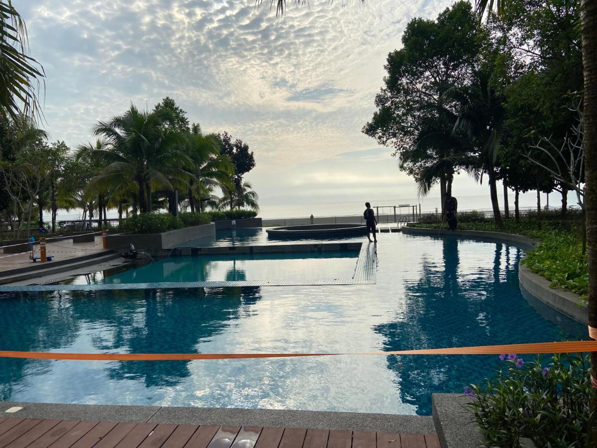 De Lavelle Suites @ Timur Bay Seafront Residence 关丹 外观 照片
