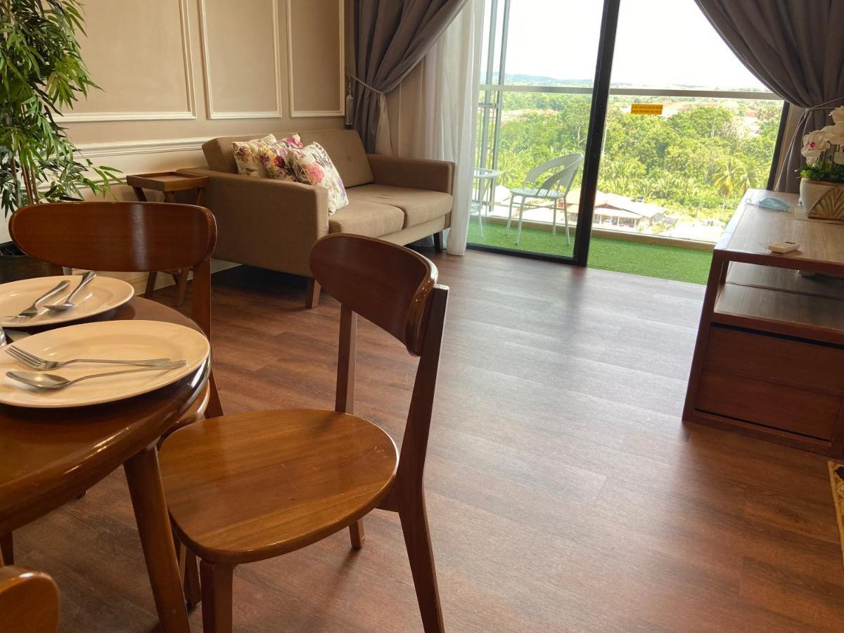 De Lavelle Suites @ Timur Bay Seafront Residence 关丹 外观 照片